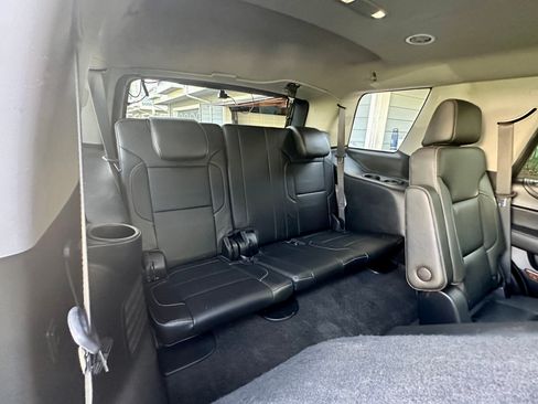 Used 2018 Chevrolet Tahoe Premier image 17
