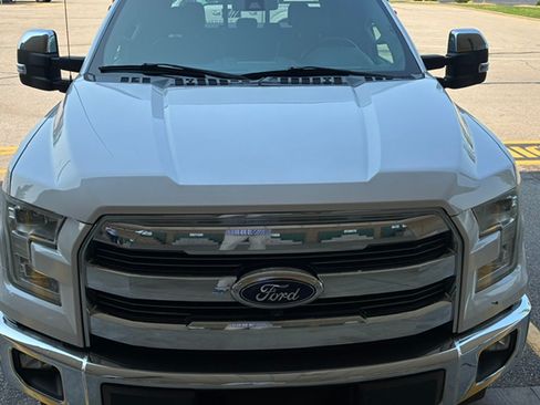 Used 2017 Ford F150 Lariat w/ Equipment Group 502A Luxury AWD/4WD image 1