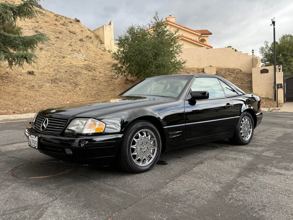Used 1997 Mercedes-Benz SL 500 image 1