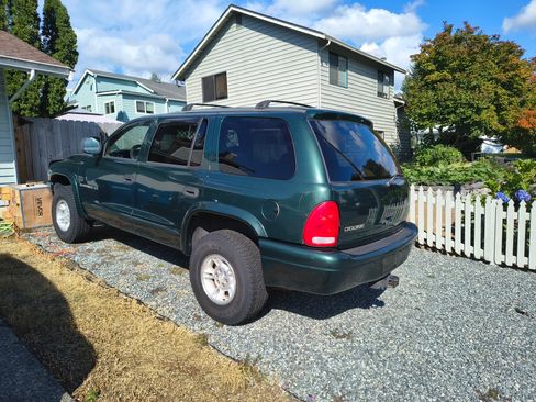 Used 1998 Dodge Durango 4WD image 1