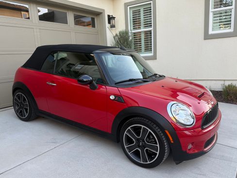 Used 2010 MINI Cooper S image 12