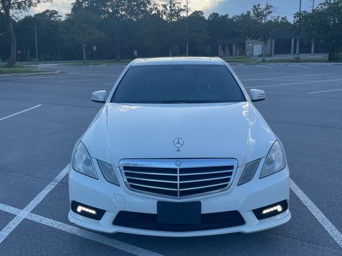 Used 2011 Mercedes-Benz E 350 Sedan image 1