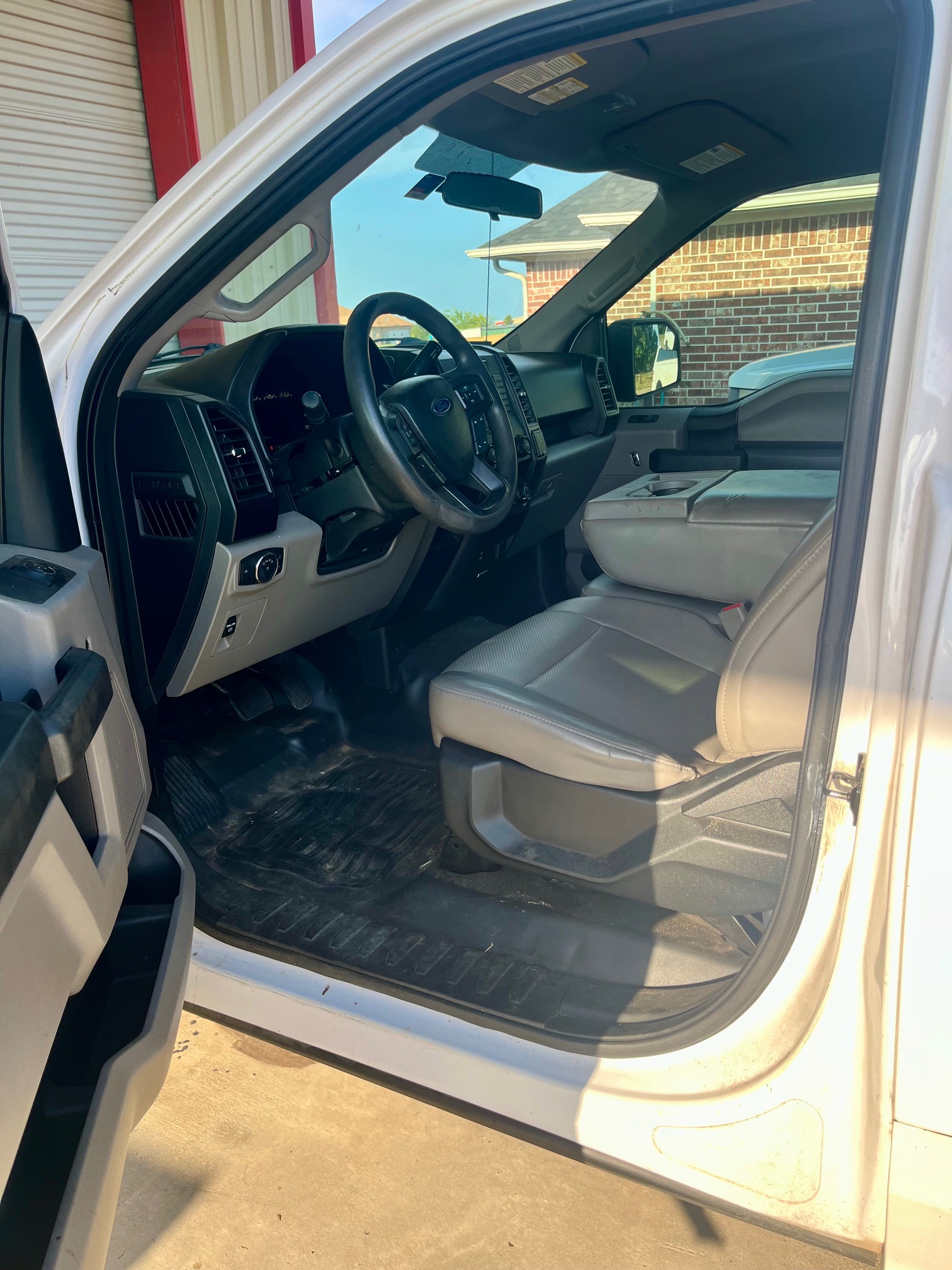Used 2016 Ford F150 XL w/ Equipment Group 101A Mid RWD image 14