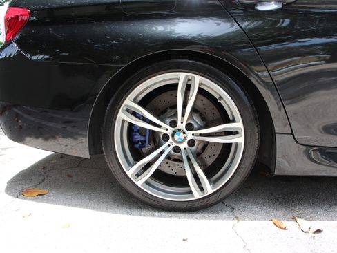 Used 2013 BMW M5 RWD image 14
