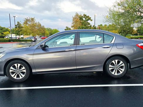 Used 2014 Honda Accord LX image 2