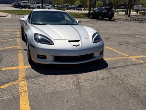 Used 2008 Chevrolet Corvette Coupe RWD image 9