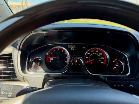 Used 2015 GMC Acadia Denali image 23