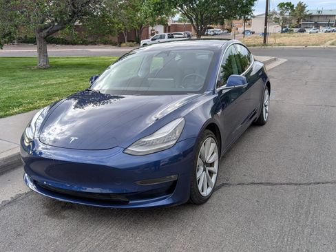 Used 2020 Tesla Model 3 Long Range AWD/4WD image 22