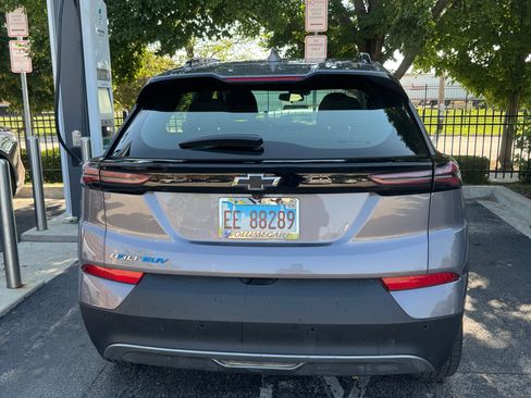 Used 2023 Chevrolet Bolt EUV LT w/ Driver Confidence Package FWD image 10