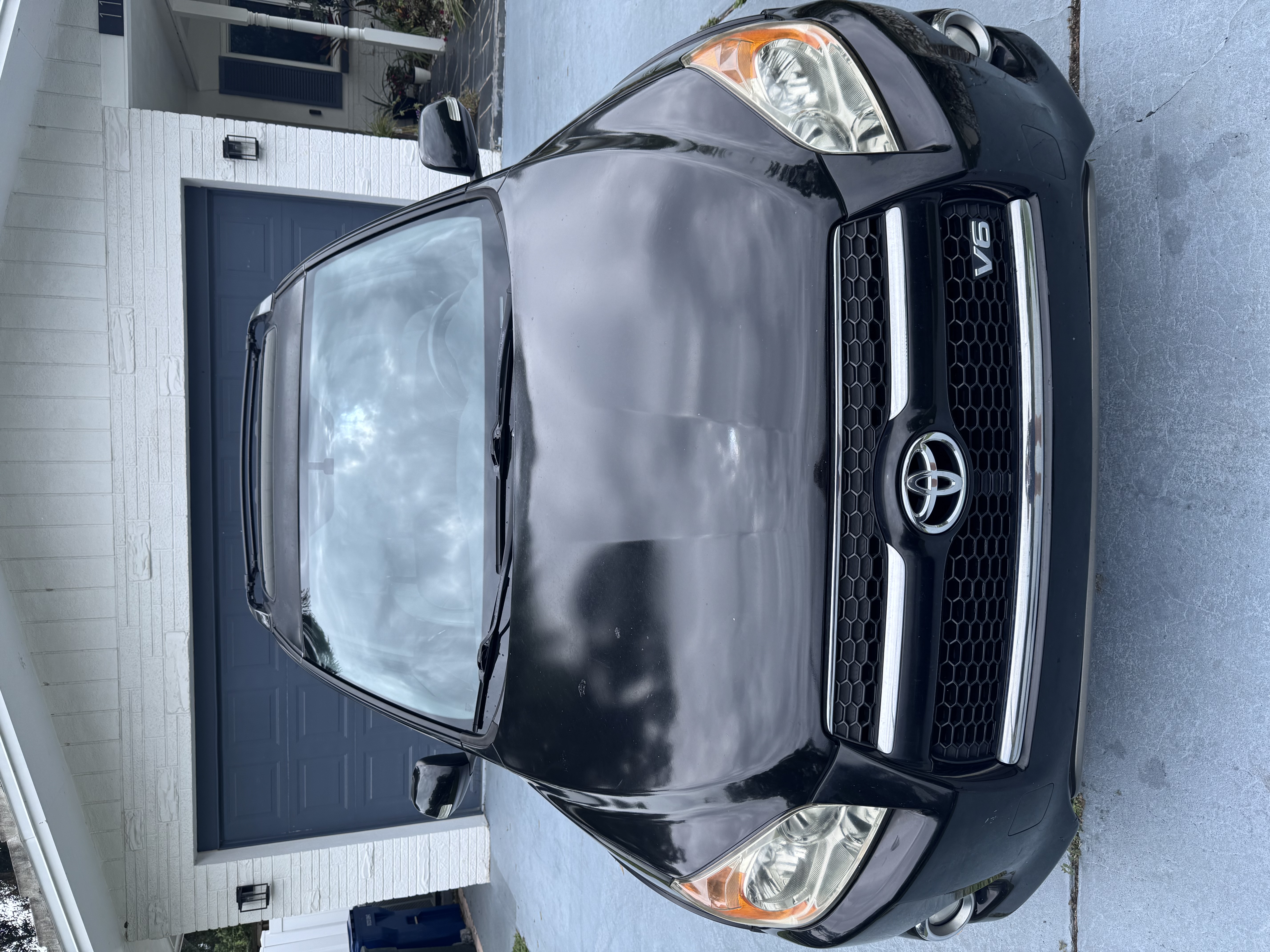 Used 2010 Toyota RAV4 Limited AWD/4WD image 12
