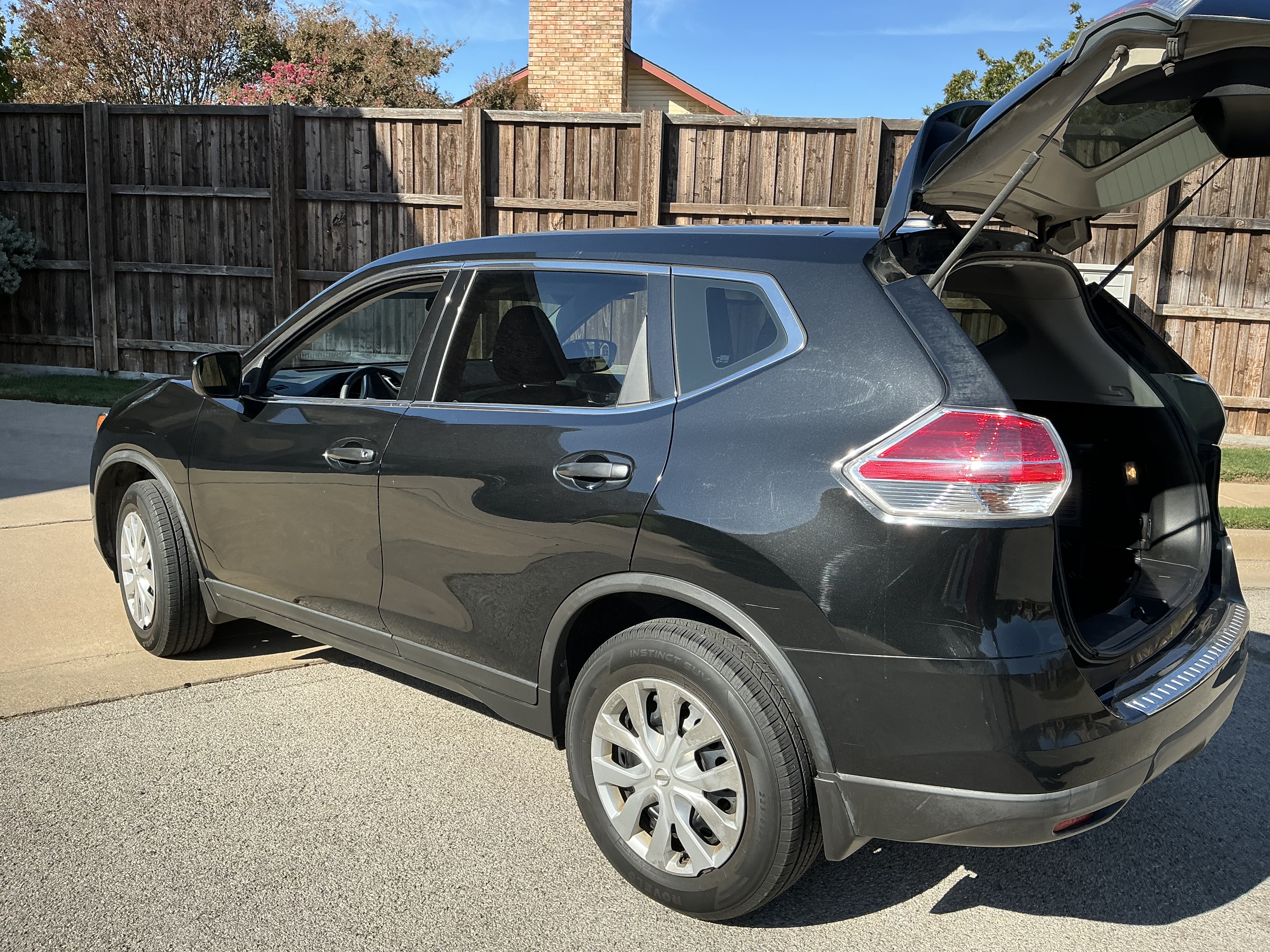 Used 2016 Nissan Rogue S AWD/4WD image 15
