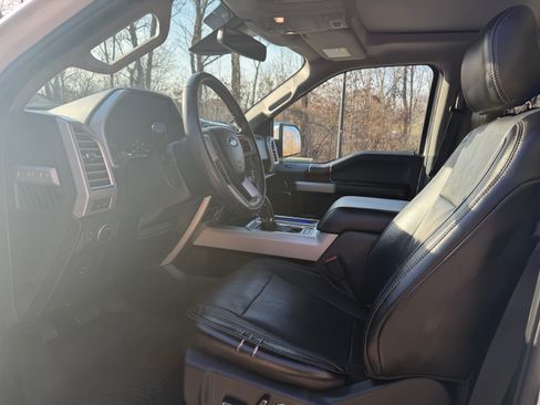 Used 2016 Ford F150 Lariat w/ Equipment Group 502A Luxury image 11