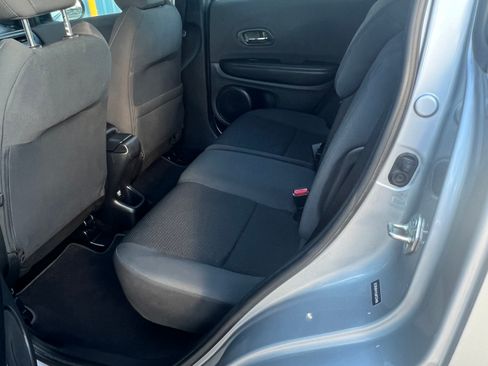 Used 2020 Honda HR-V Sport image 18