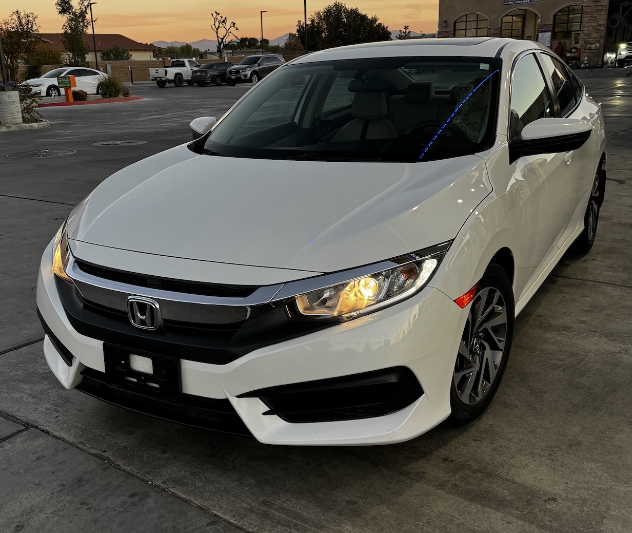 Used 2017 Honda Civic EX image 1