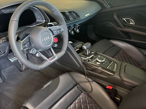 Used 2023 Audi R8 V10 performance image 9