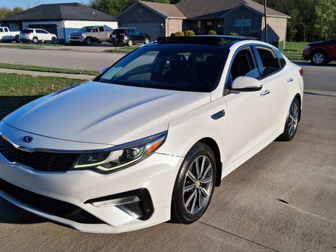 Used 2019 Kia Optima LX w/ LX Premium Package image 1