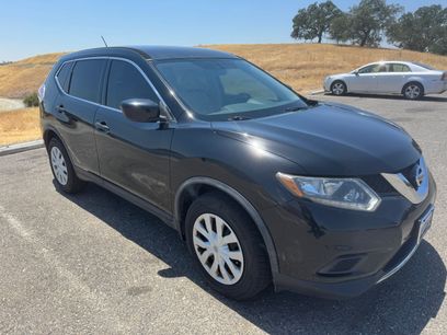 Used 2016 Nissan Rogue S