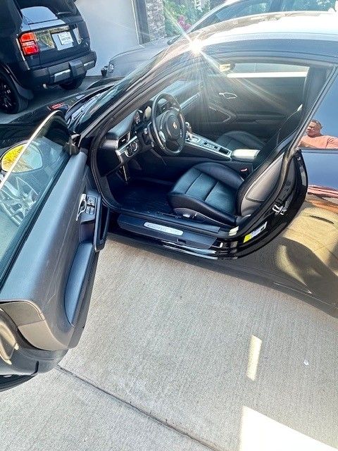 Used 2012 Porsche 911 Carrera S RWD image 9
