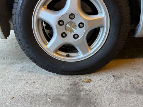 Used 2001 Toyota Avalon XL image 6