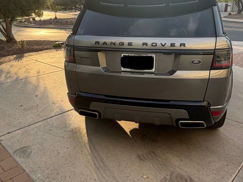 Used 2019 Land Rover Range Rover Sport HSE Dynamic AWD/4WD image 6