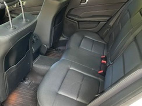 Used 2016 Mercedes-Benz E 350 4MATIC Sedan image 6