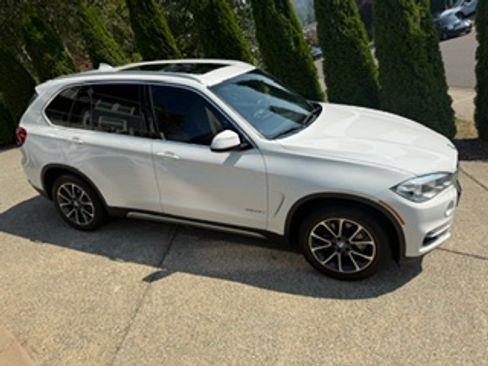 Used 2018 BMW X5 xDrive35d AWD/4WD image 4