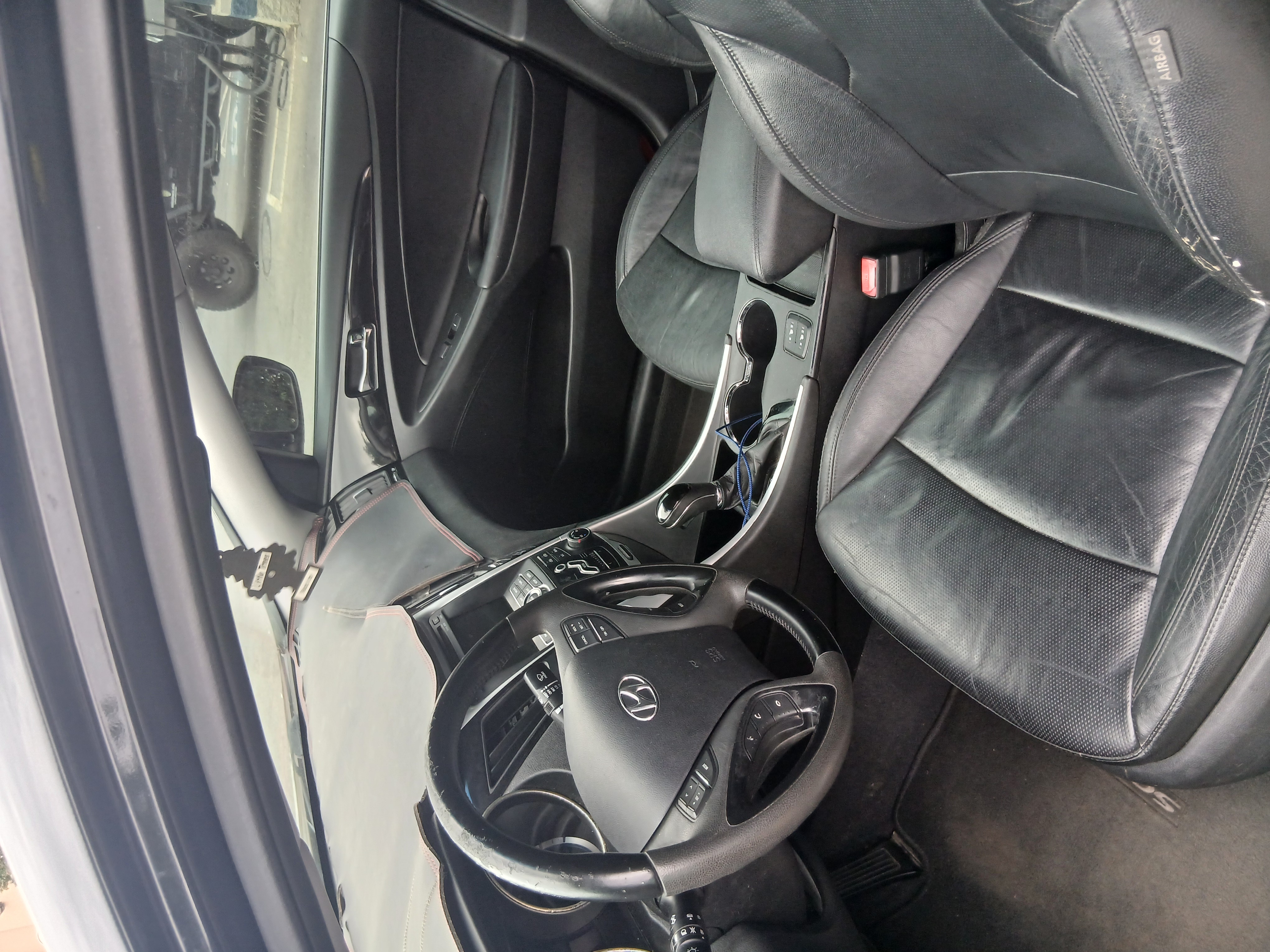 Used 2011 Hyundai Sonata Limited w/ Navigation Pkg 5 FWD image 10