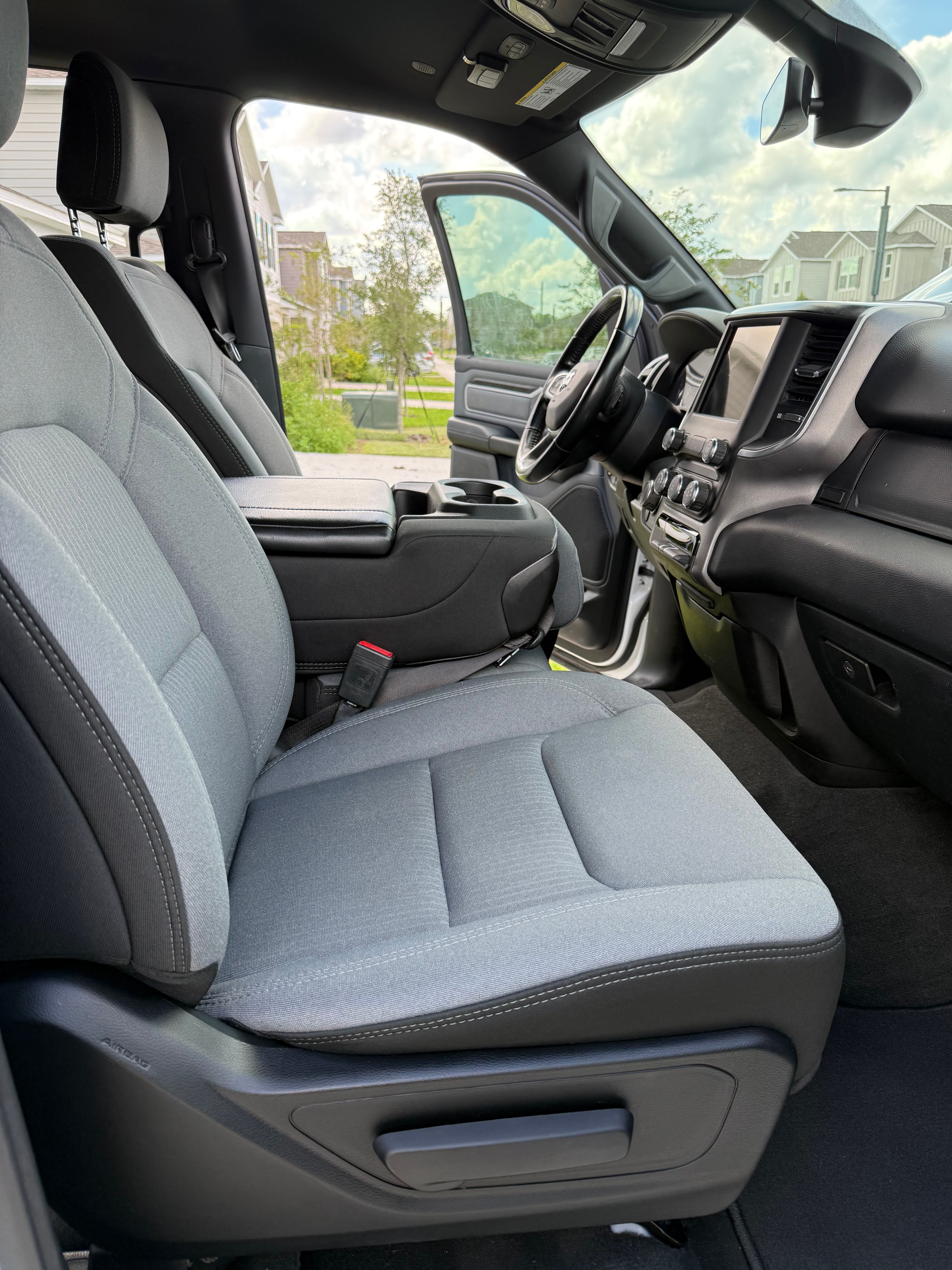 Used 2021 RAM 1500 Big Horn RWD image 13