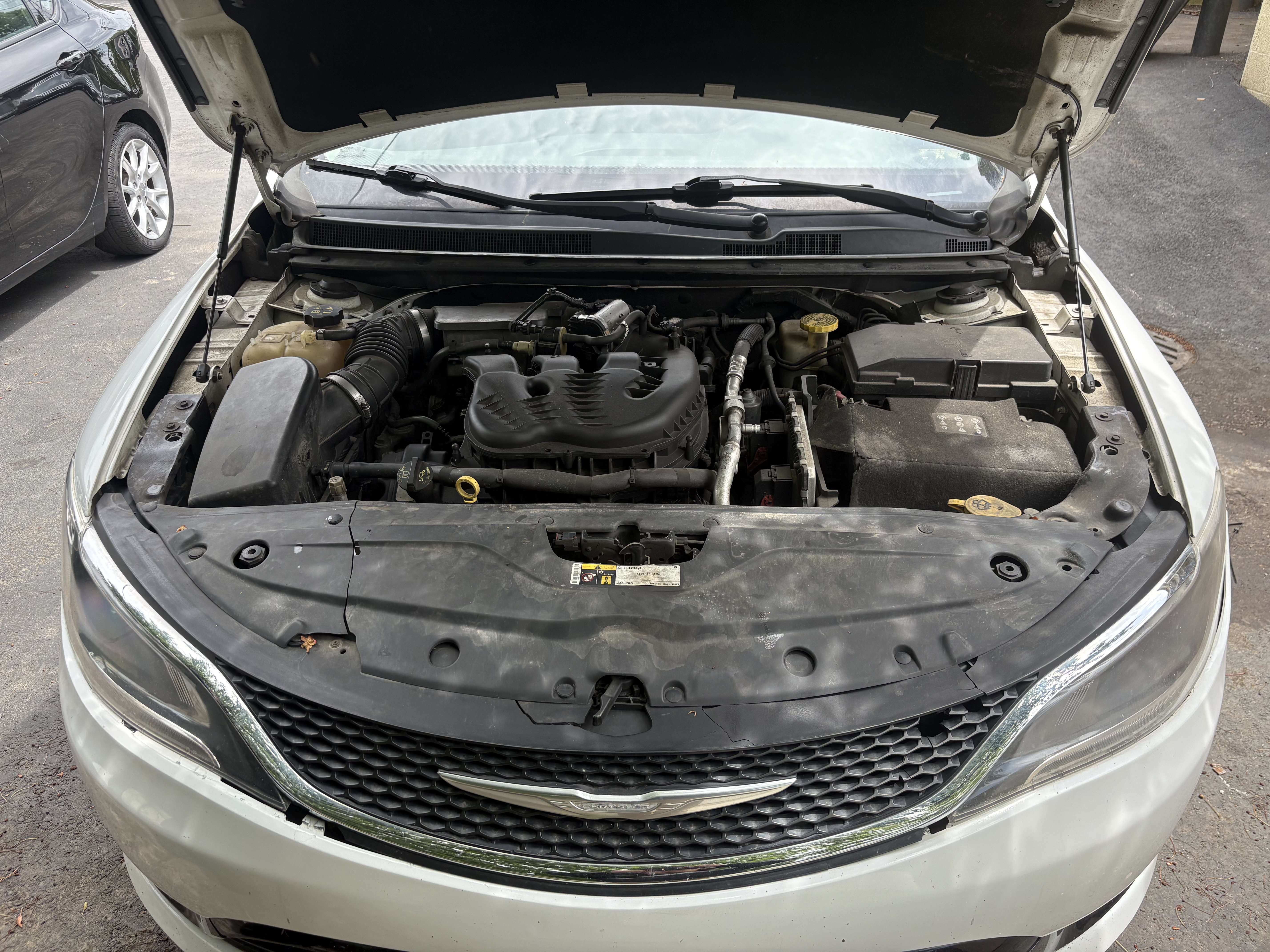 Used 2015 Chrysler 200 C w/ Navigation & Sound Group I FWD image 12