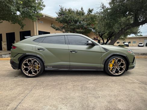 Used 2024 Lamborghini Urus Performante image 8