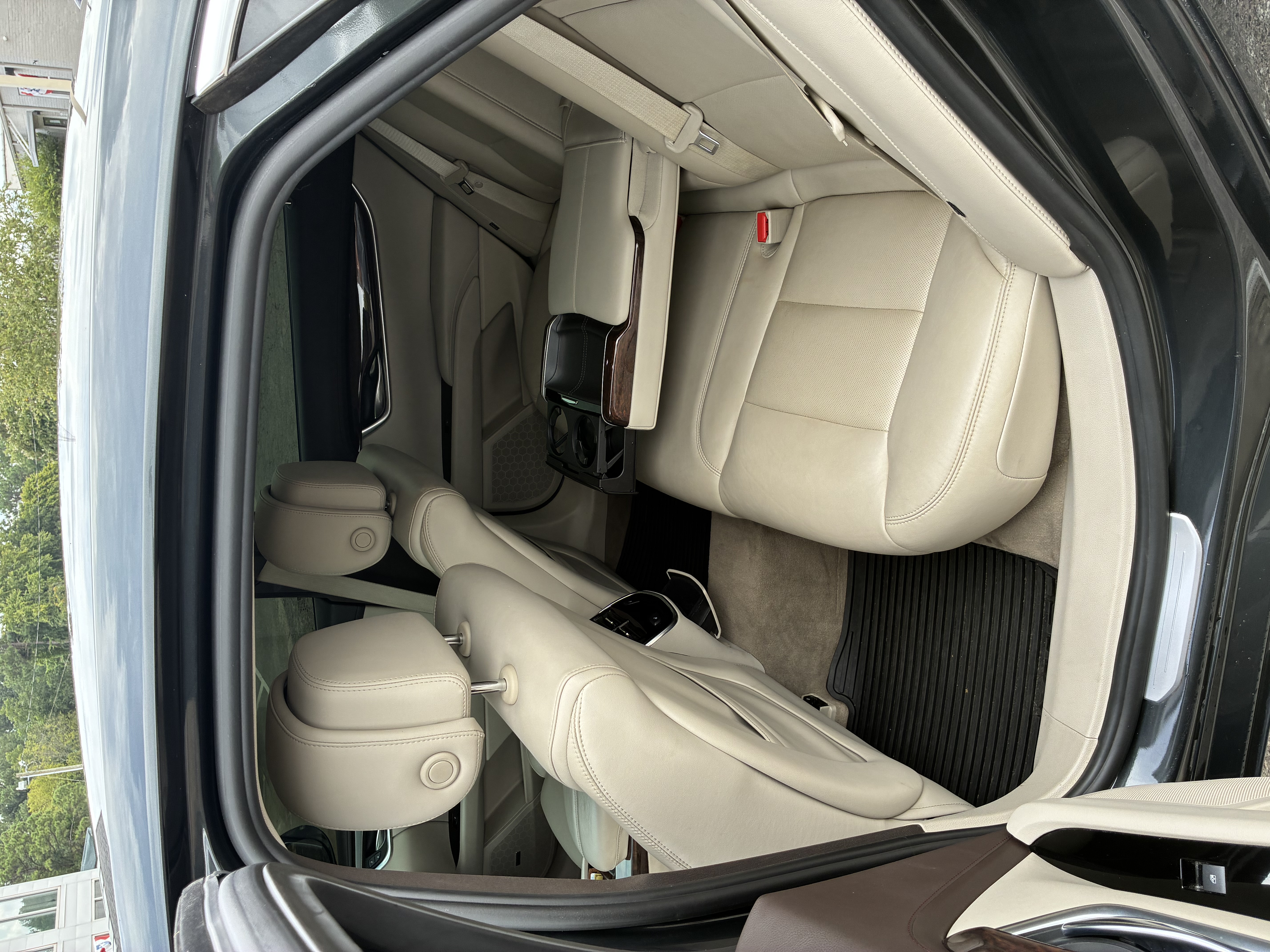 Used 2014 Cadillac XTS Luxury AWD/4WD image 10
