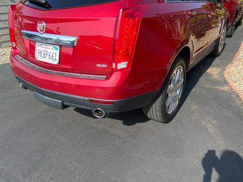 Used 2014 Cadillac SRX Premium FWD image 2