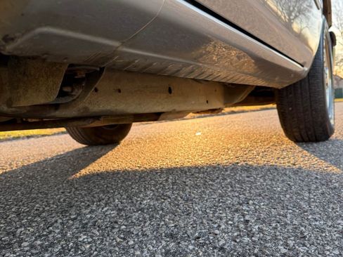 Used 2005 Chevrolet Silverado 1500 LS w/ Light Duty Power Package image 13