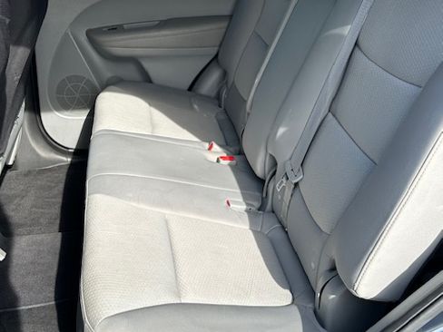 Used 2012 Kia Sorento LX w/ Convenience Pkg image 10