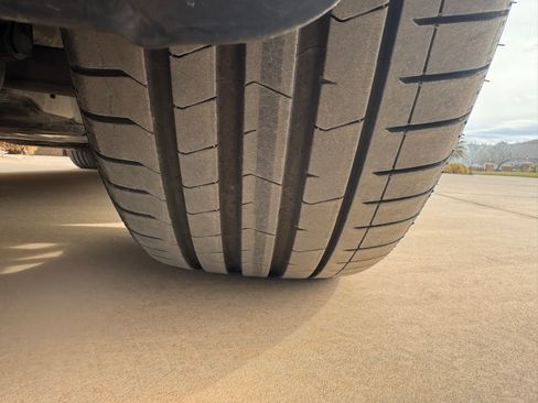 Used 2016 BMW 740i image 27