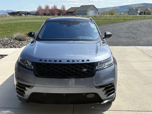 Used 2020 Land Rover Range Rover Velar R-Dynamic S AWD/4WD image 8