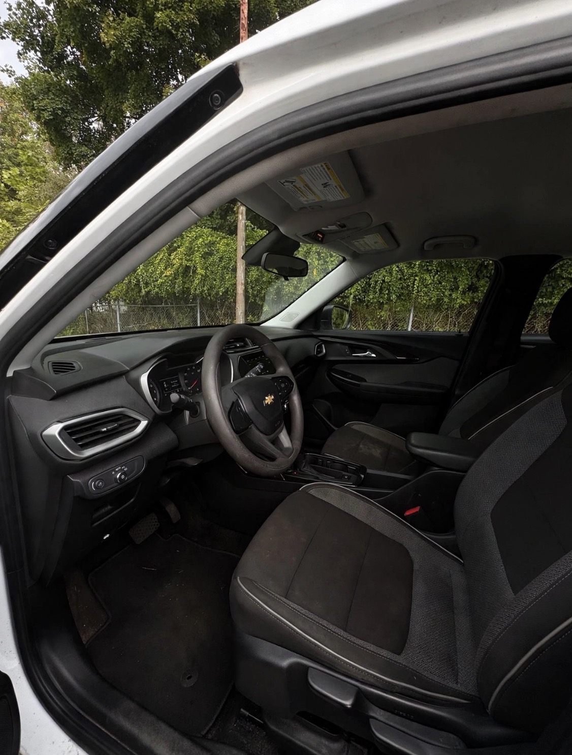 Used 2021 Chevrolet TrailBlazer LS FWD image 5