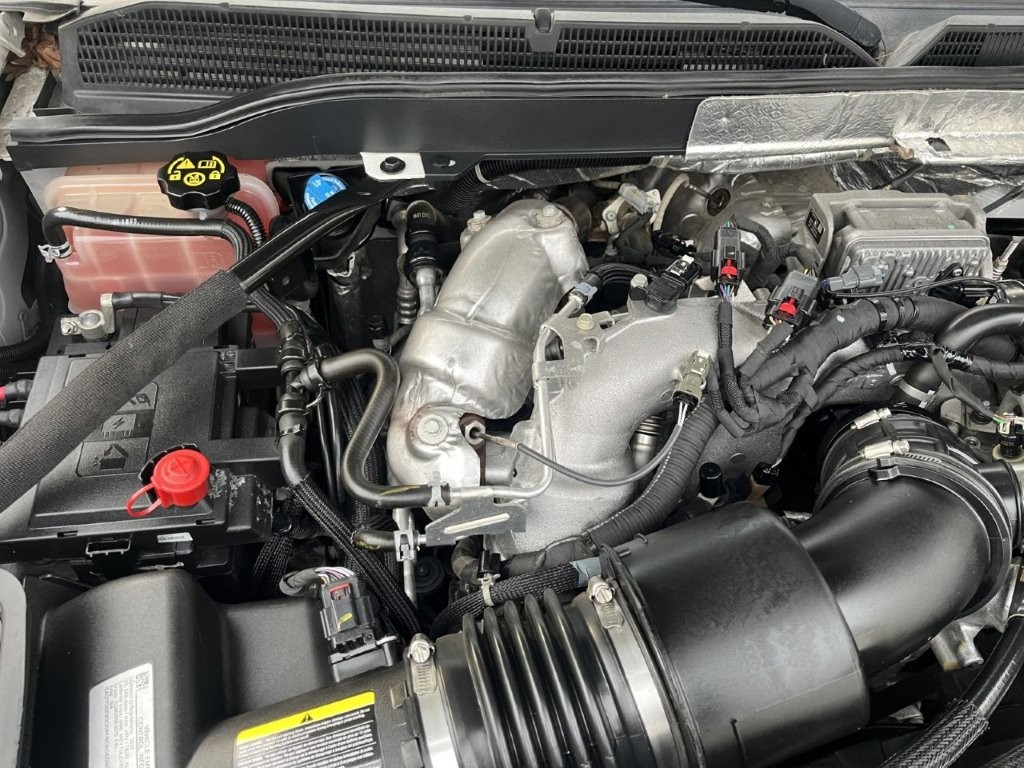 Used 2019 Chevrolet Silverado 2500 LT w/ LT Convenience Package AWD/4WD image 11