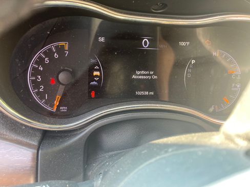 Used 2017 Jeep Grand Cherokee Limited AWD/4WD image 8
