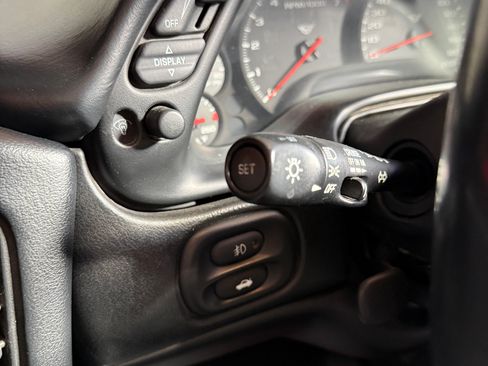 Used 1999 Chevrolet Corvette Convertible w/ Memory Pkg image 16