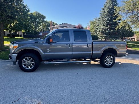 Used 2014 Ford F250 Lariat w/ Lariat Ultimate Package AWD/4WD image 1