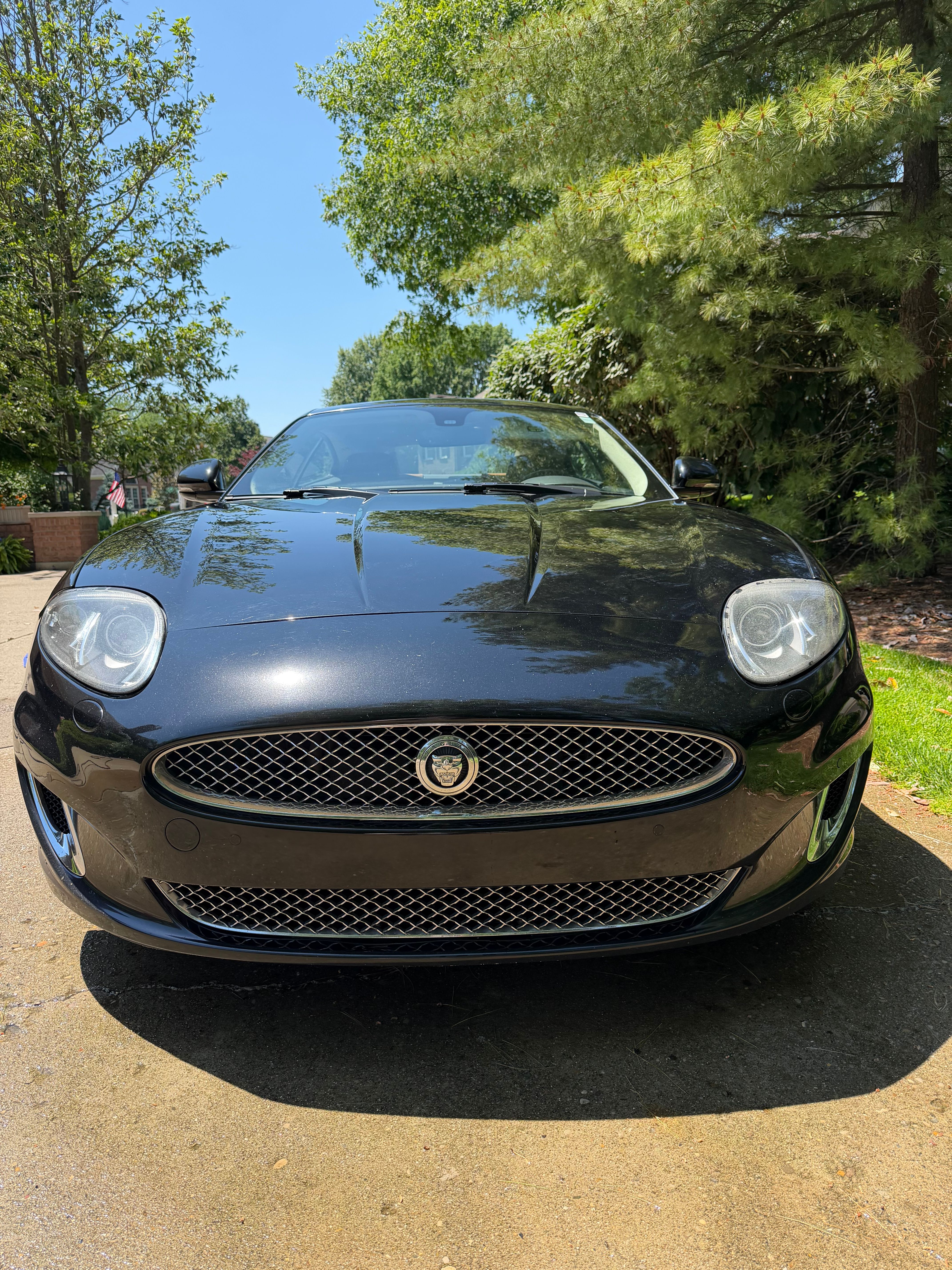 Used 2012 Jaguar XK Coupe RWD image 2