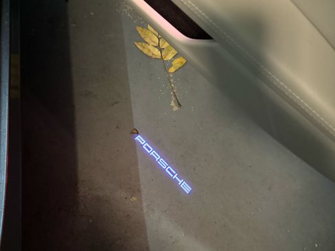 Used 2025 Porsche 911 Carrera image 15