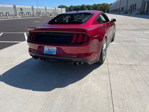 Used 2016 Ford Mustang GT Premium w/ GT Performance Package image 5