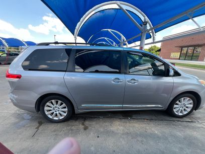 Used 2012 Toyota Sienna XLE