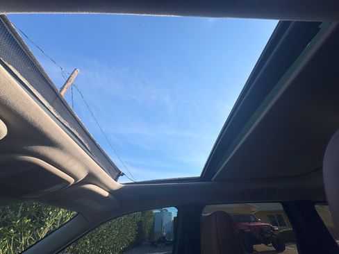 Used 2015 Jeep Grand Cherokee Summit w/ Platinum Series Group image 24