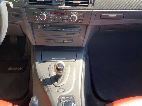 Used 2013 BMW M3 Convertible image 19