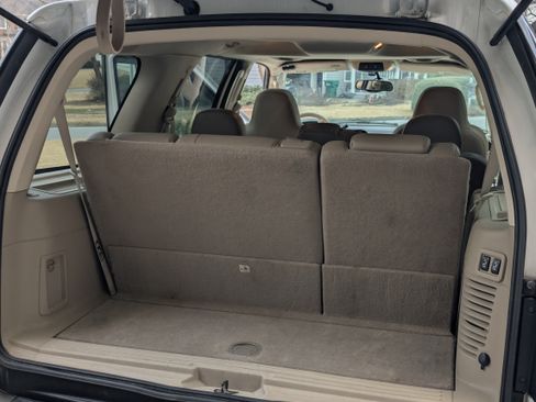 Used 2003 Ford Expedition Eddie Bauer image 23