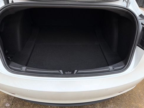 Used 2021 Tesla Model 3 Long Range image 8