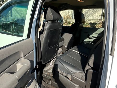 Used 2008 Chevrolet Silverado 2500 W/T image 13